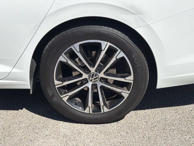 Certified 2024 Volkswagen Jetta Sport FWD image 6