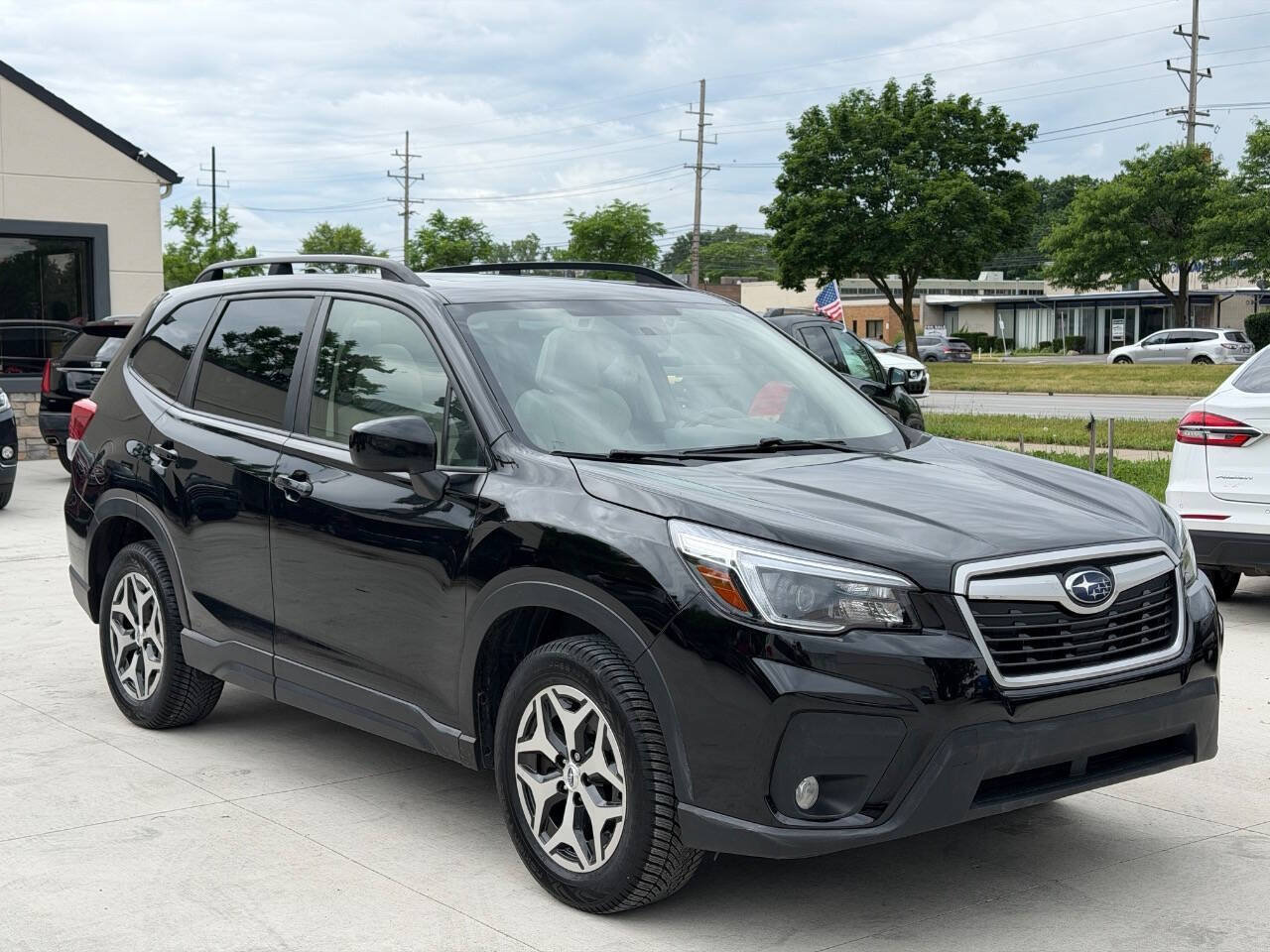 Used 2021 Subaru Forester Premium w/ Popular Package #1 AWD/4WD image 1