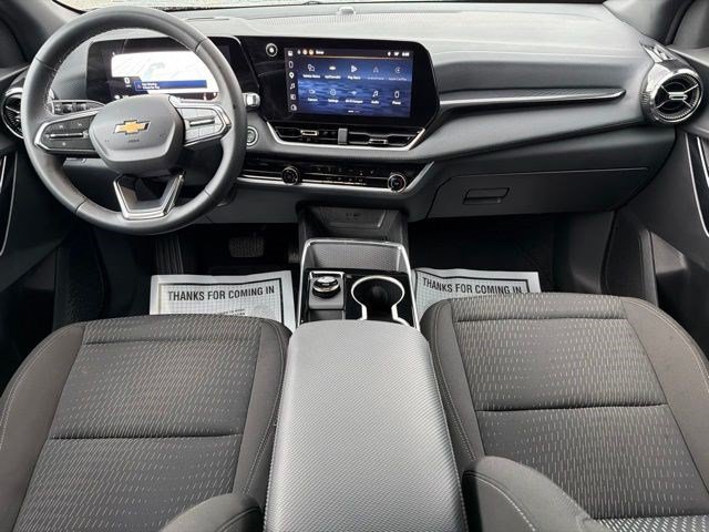 Used 2026 Chevrolet Equinox LT AWD/4WD image 22