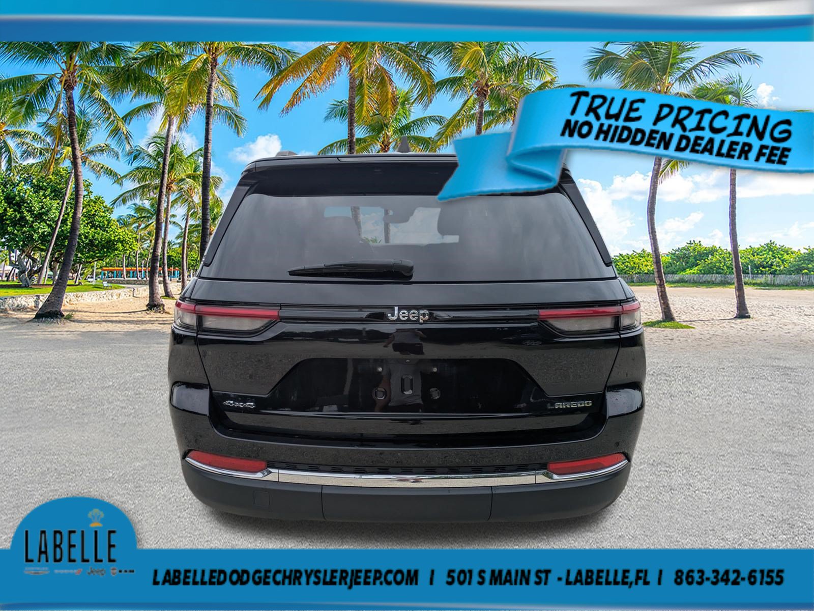 Used 2023 Jeep Grand Cherokee Laredo AWD/4WD image 5