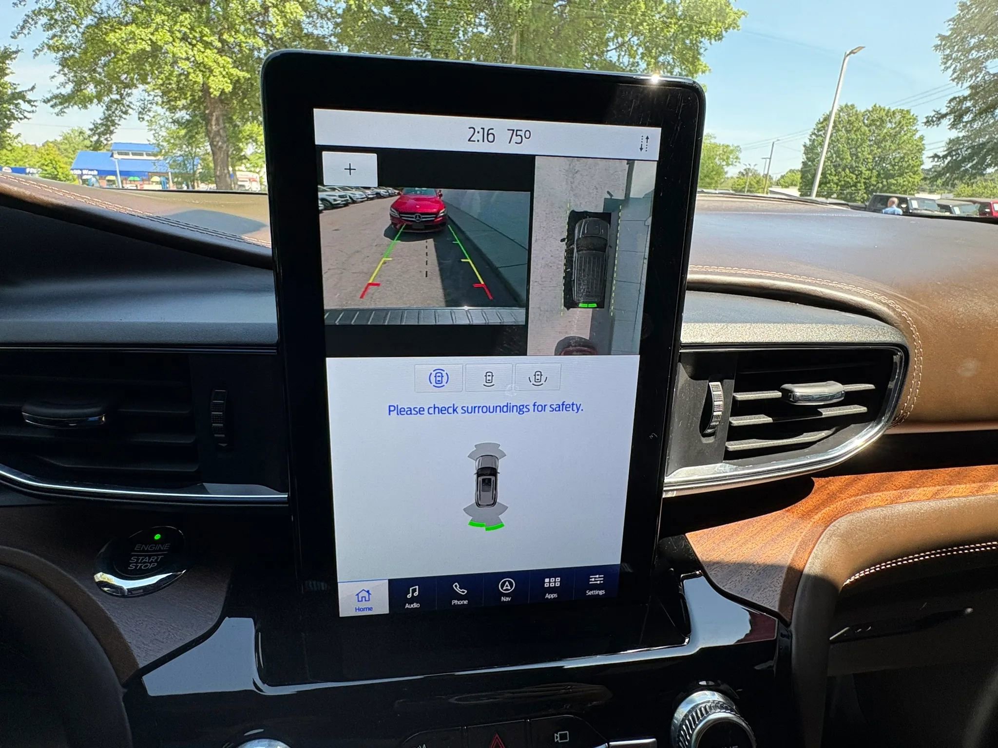 Used 2021 Ford Explorer King Ranch w/ Premium Technology Package AWD/4WD image 55