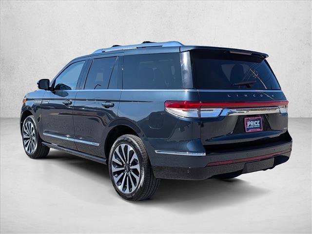 Used 2024 Lincoln Navigator Reserve image 8