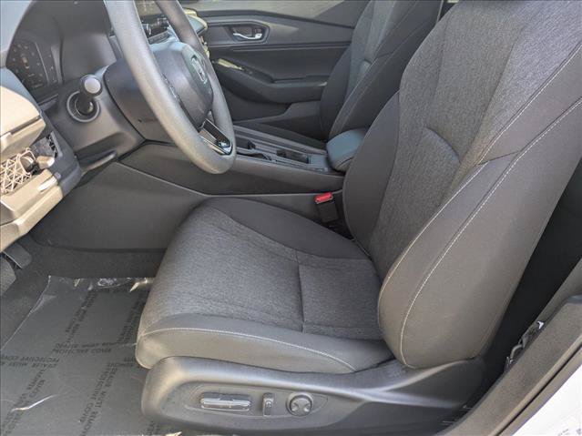 Used 2025 Honda Accord SE image 16