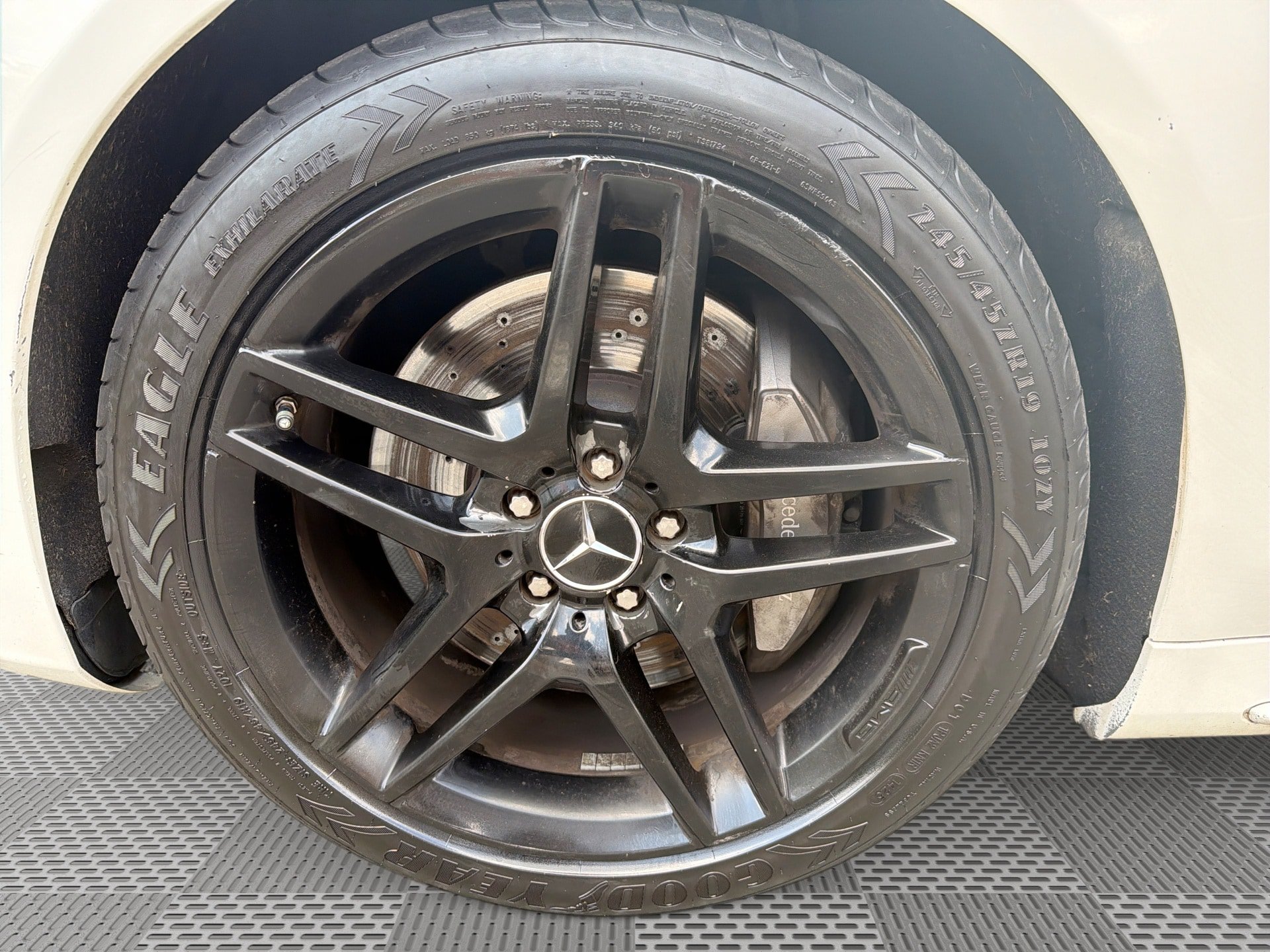 Used 2015 Mercedes-Benz S 550 4MATIC Sedan image 19