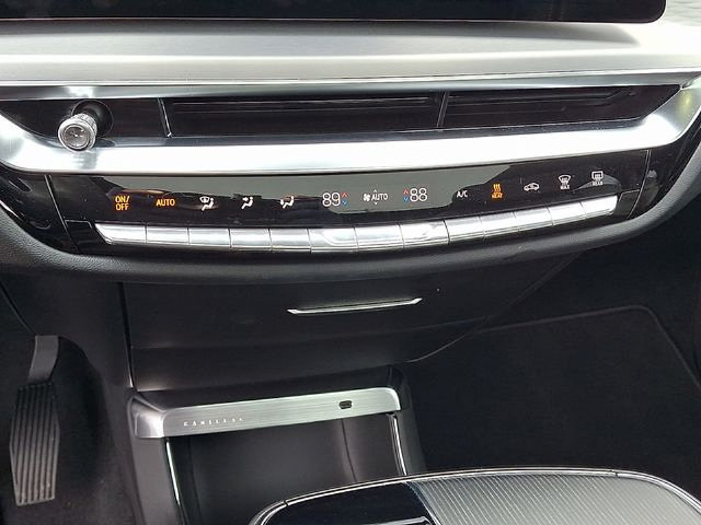 Used 2026 Cadillac Lyriq Sport RWD image 13