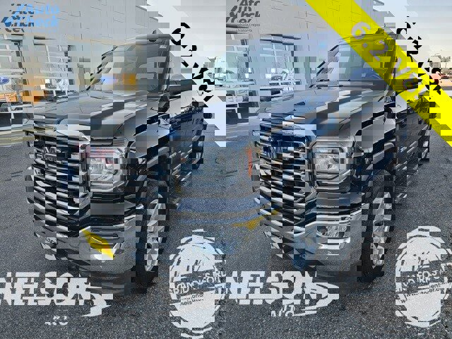 Used 2018 GMC Sierra 1500 SLT w/ SLT Premium Package image 2