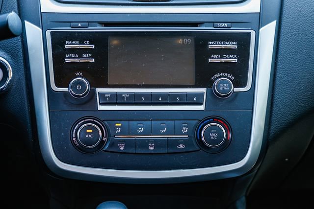 Used 2016 Nissan Altima 2.5 SR FWD image 13