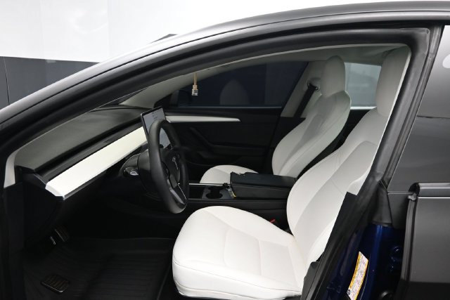 Used 2022 Tesla Model 3 Long Range AWD/4WD image 6