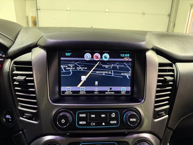 Used 2015 Chevrolet Suburban LTZ image 21