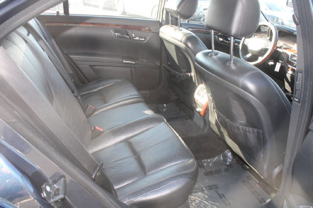 Used 2007 Mercedes-Benz S 550 image 11