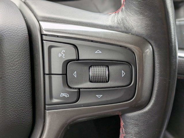 Used 2021 Chevrolet Suburban RST w/ Luxury Package RWD image 28
