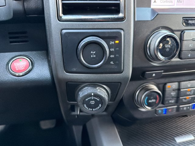Used 2018 Ford F150 Raptor w/ Equipment Group 802A Luxury AWD/4WD image 15