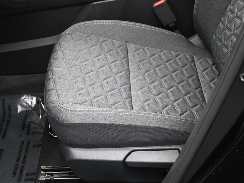 New 2026 Nissan Kicks SV w/ SV Premium Package AWD/4WD image 15