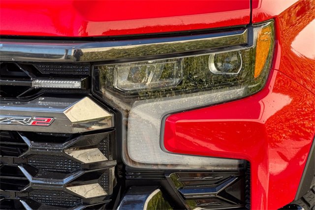 Used 2024 Chevrolet Silverado 1500 ZR2 w/ Technology Package image 51