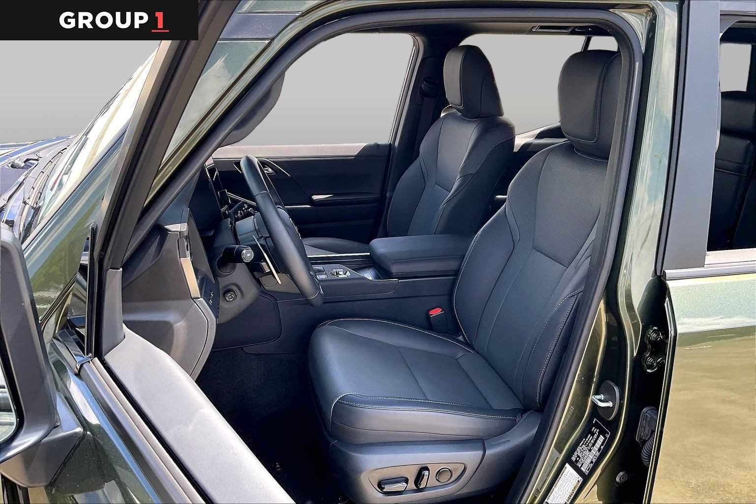 Certified 2025 Lexus GX 550 AWD/4WD image 7