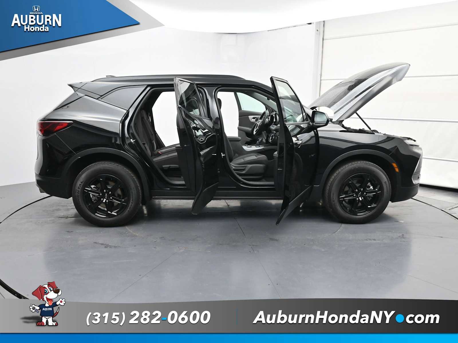 Used 2025 Chevrolet Blazer LT w/ Convenience Package image 38