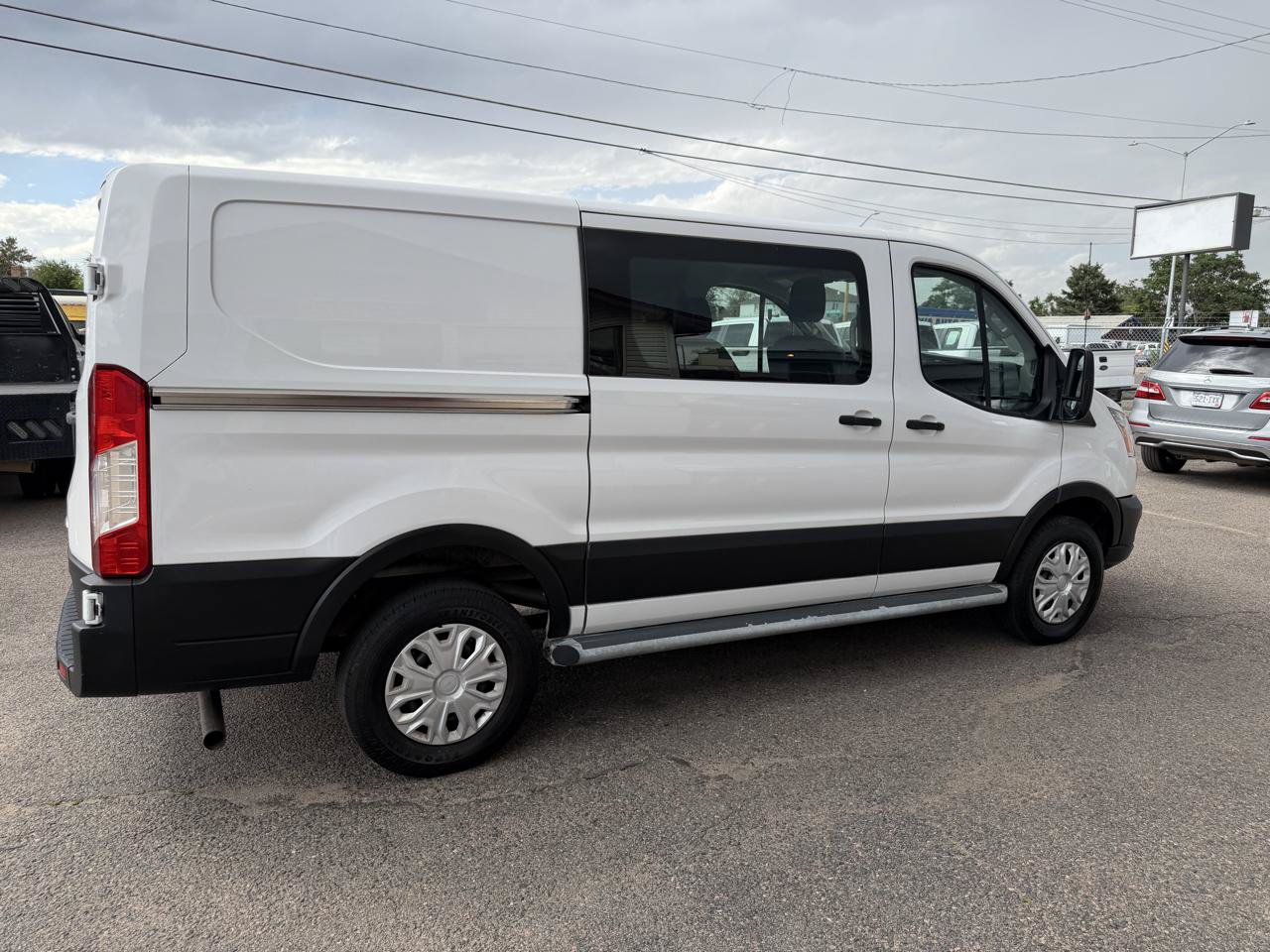 Used 2022 Ford Transit 250 Low Roof w/ Exterior Upgrade Package RWD image 10