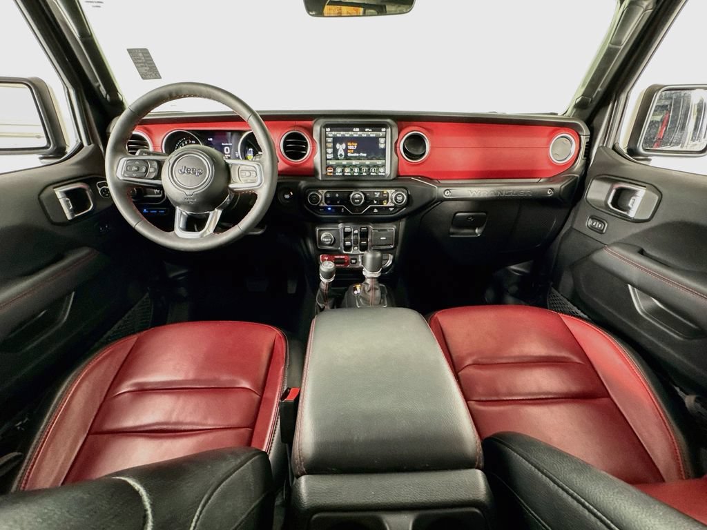 Used 2023 Jeep Wrangler Unlimited Rubicon 4xe AWD/4WD image 31