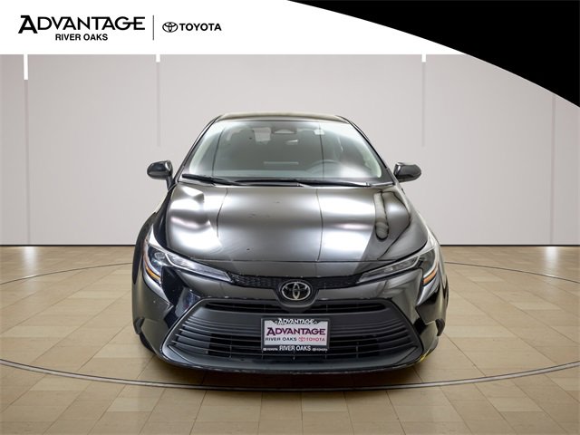 Certified 2025 Toyota Corolla LE image 3