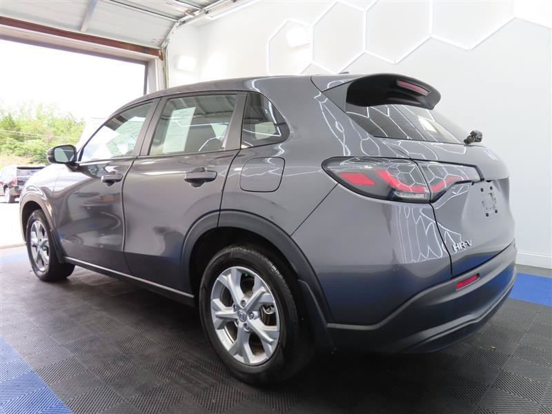 Used 2025 Honda HR-V LX image 10