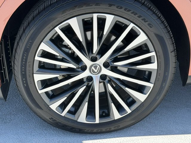 Used 2023 Lexus RX 350 Premium Plus w/ Cold Area Package AWD/4WD image 9