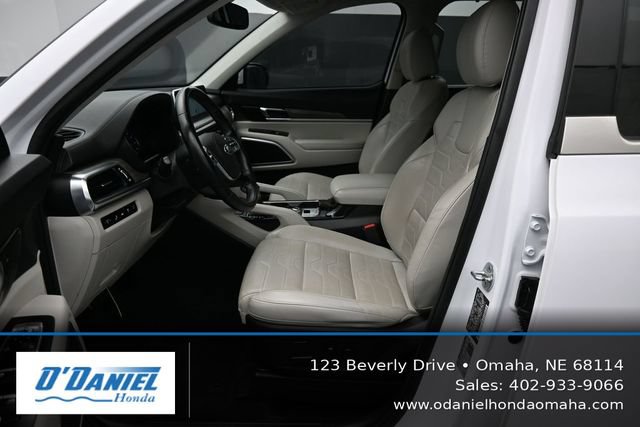 Used 2021 Kia Telluride SX w/ SX Prestige Package AWD/4WD image 25