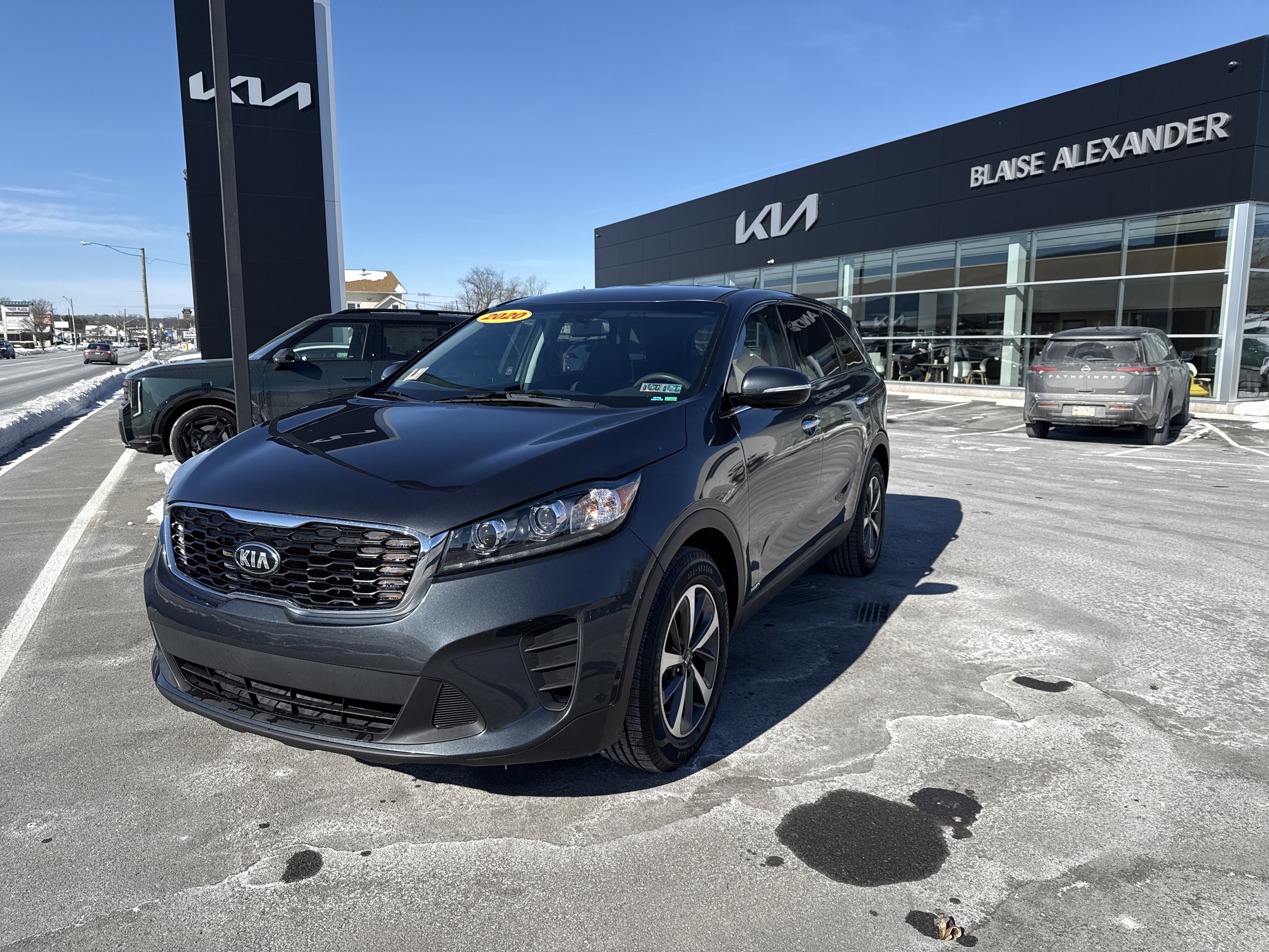 Used 2020 Kia Sorento AWD V6 image 8