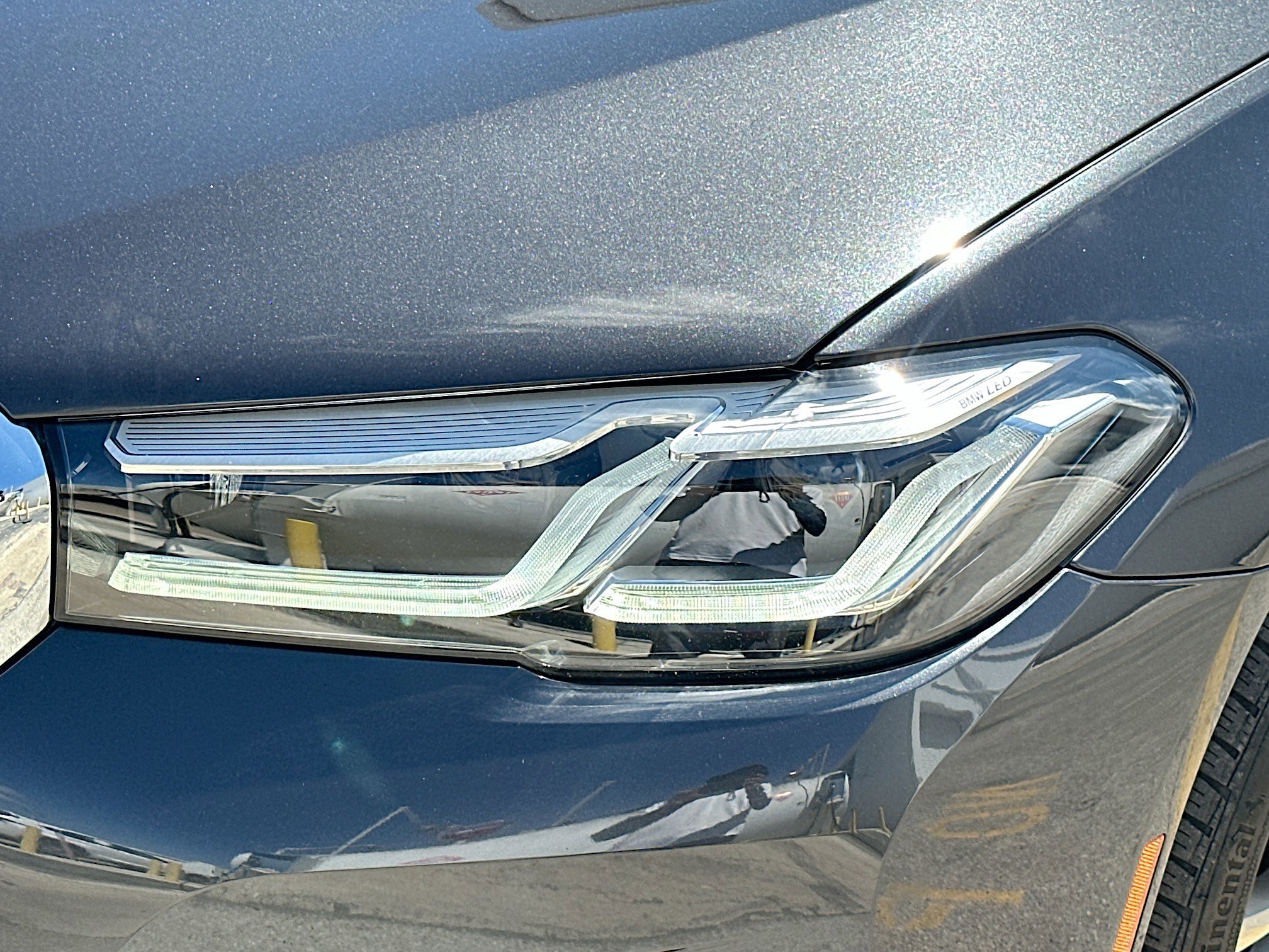 Used 2023 BMW 540i w/ Premium Package image 34