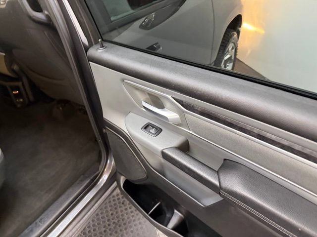 Used 2022 RAM 1500 Big Horn AWD/4WD image 39