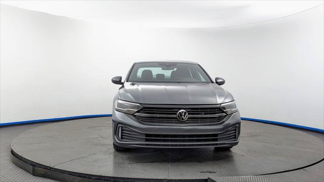Used 2024 Volkswagen Jetta Sport FWD image 12