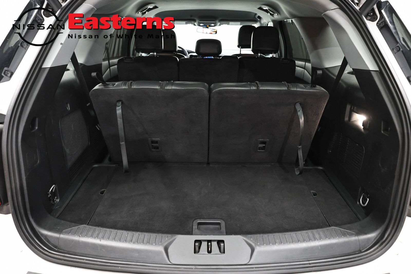 Used 2024 Ford Explorer Limited image 9