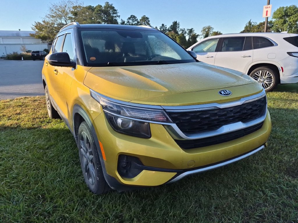 Used 2021 Kia Seltos S FWD image 15