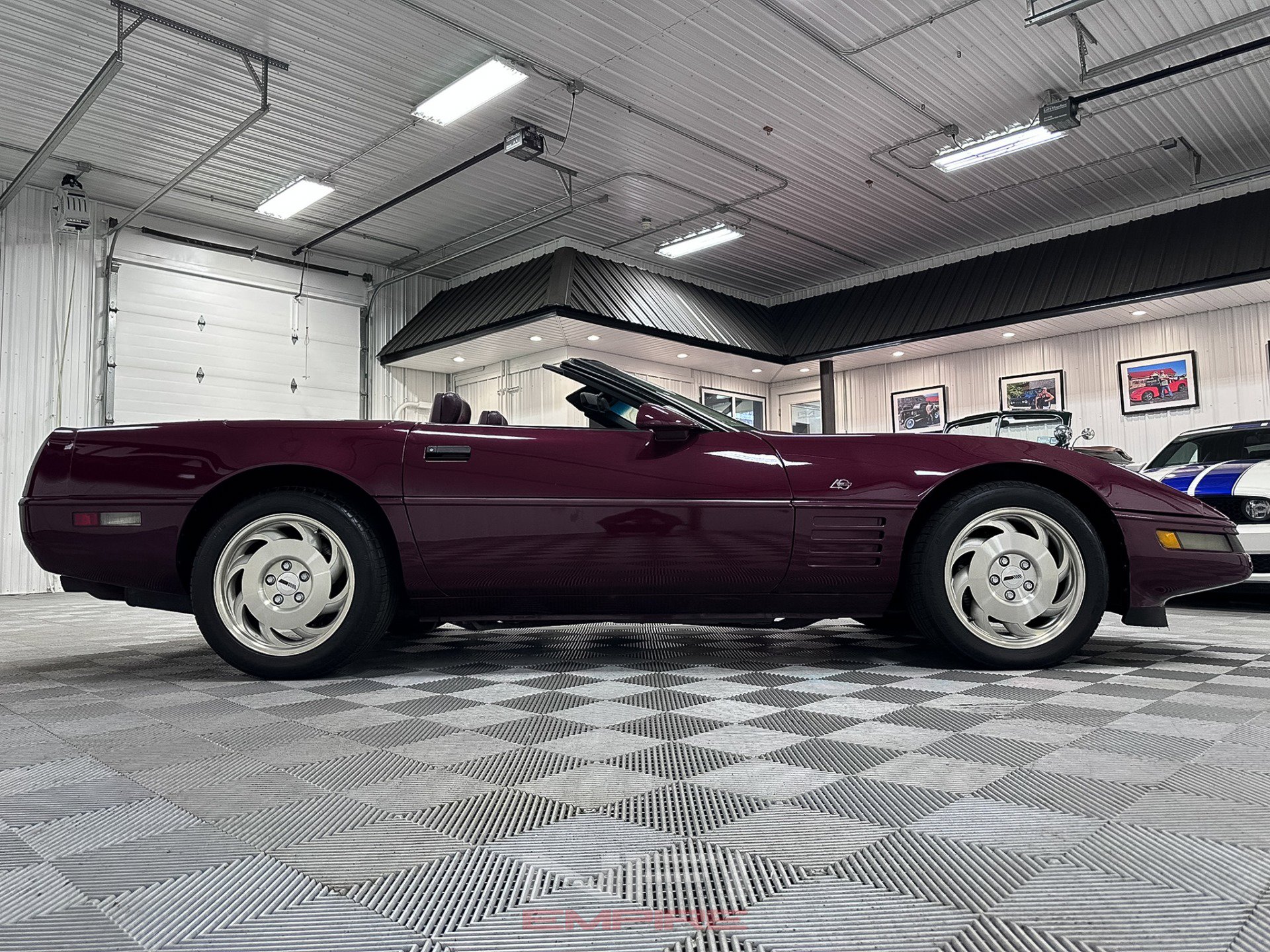 Used 1993 Chevrolet Corvette Convertible 2D image 26