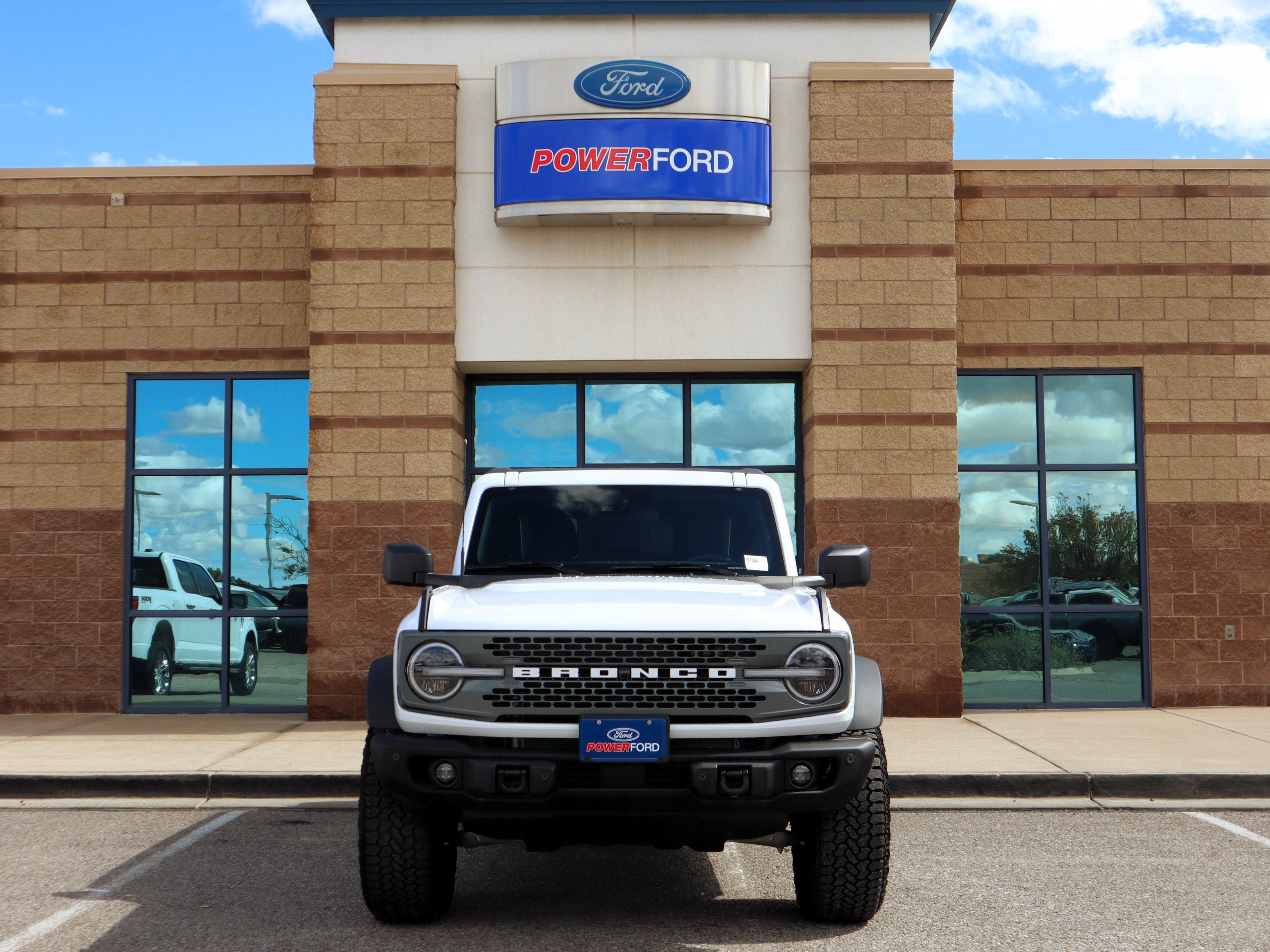 New 2026 Ford Bronco Badlands AWD/4WD image 3