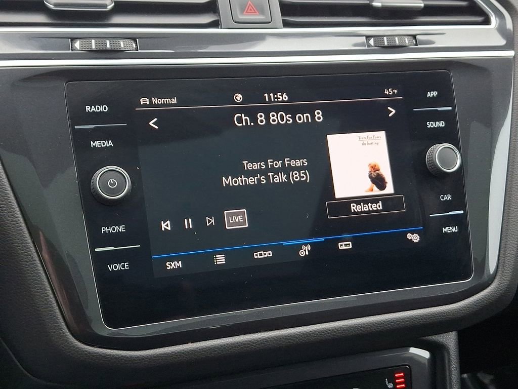 Certified 2022 Volkswagen Tiguan SE w/ Panoramic Sunroof Package image 17