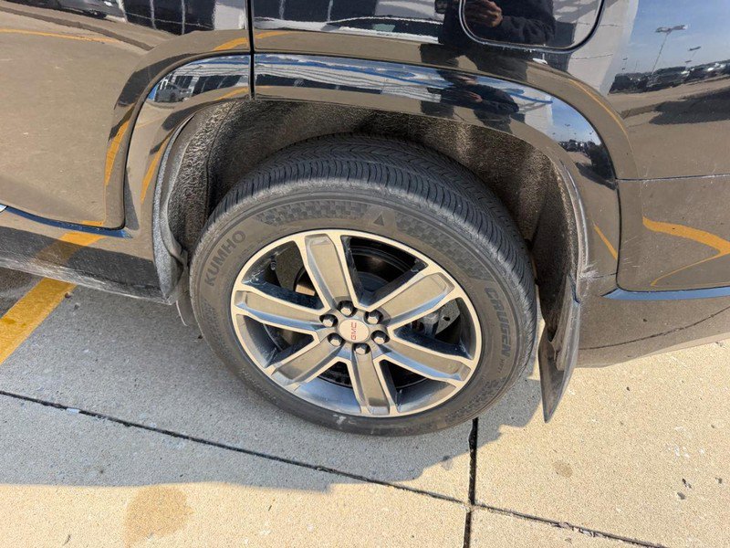 Used 2019 GMC Acadia Denali FWD image 6
