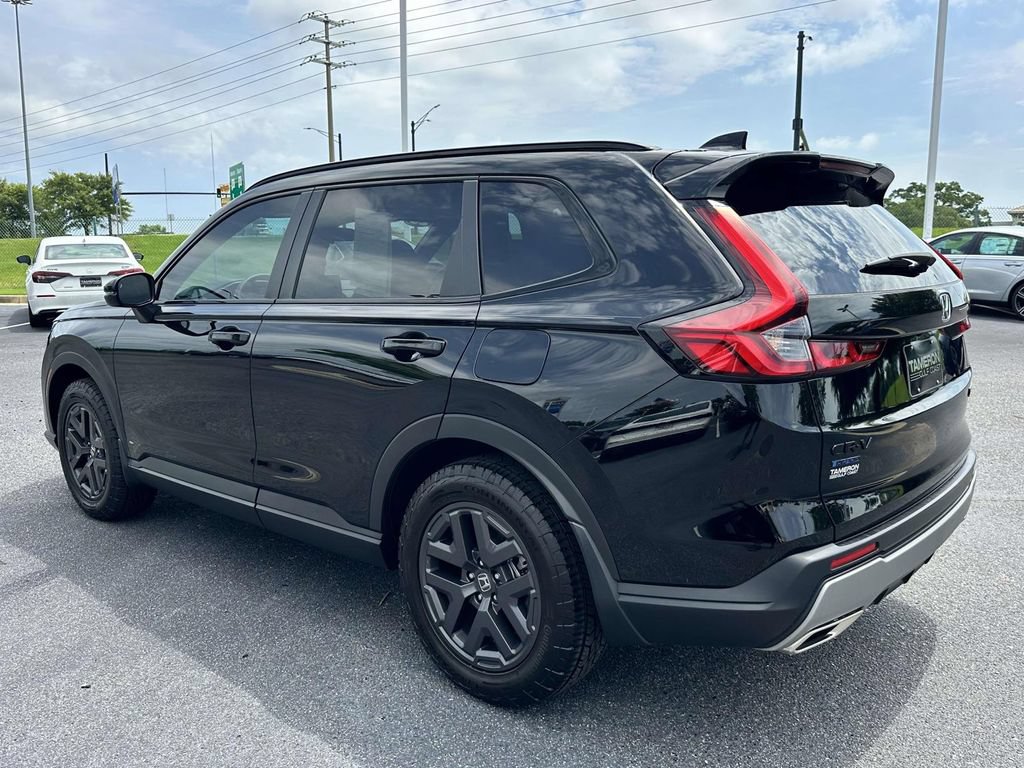 Certified 2026 Honda CR-V TrailSport image 4