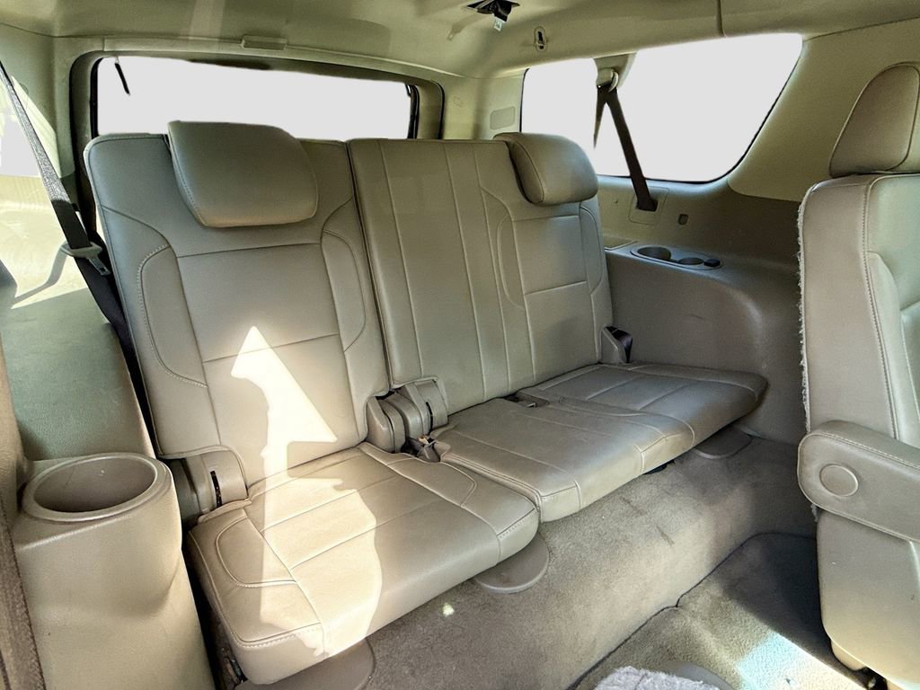 Used 2020 Chevrolet Suburban Premier image 28
