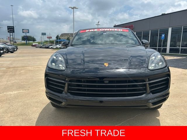Used 2022 Porsche Cayenne Platinum Edition AWD/4WD image 2