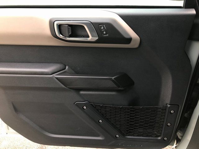 Used 2024 Ford Bronco Wildtrak image 16