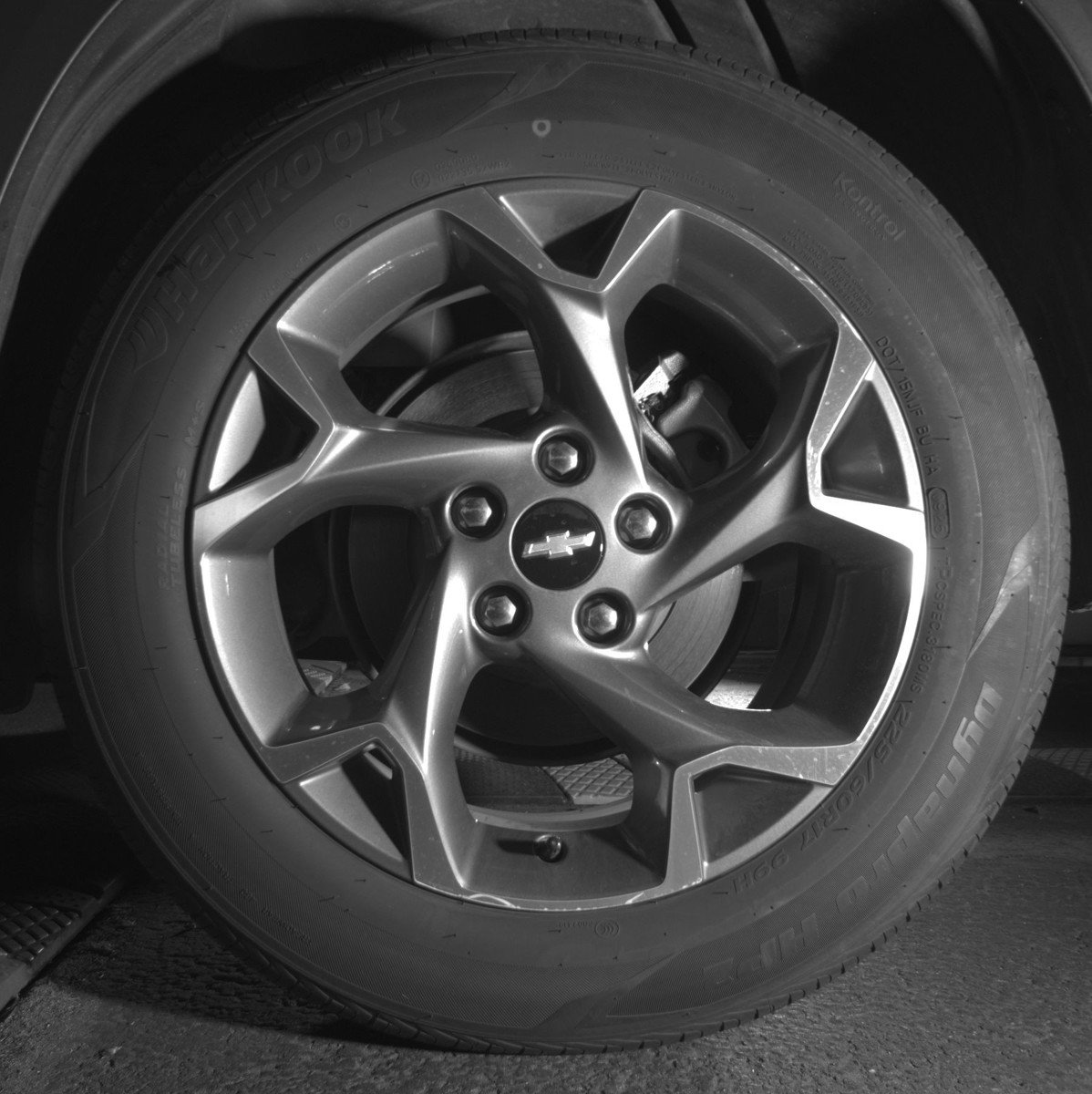 Used 2025 Chevrolet Trax LT w/ LT Convenience Package FWD image 14