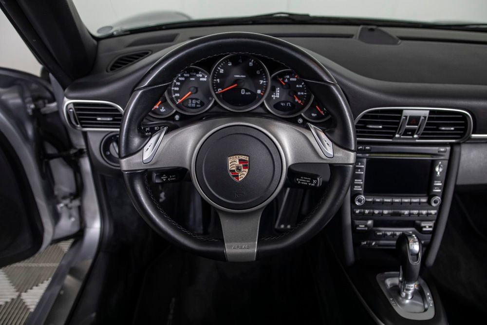 Used 2009 Porsche 911 Carrera S RWD image 26