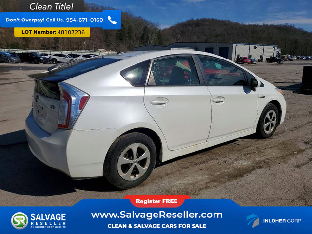 Used 2013 Toyota Prius Three FWD image 4