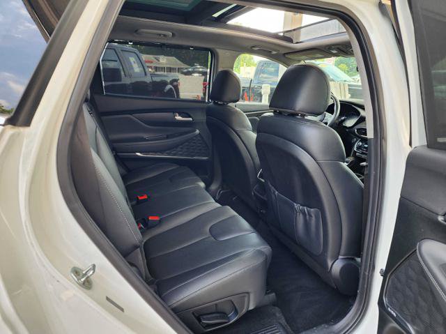 Used 2019 Hyundai Santa Fe Limited FWD image 16