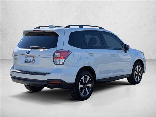 Used 2017 Subaru Forester 2.5i Premium AWD/4WD image 5
