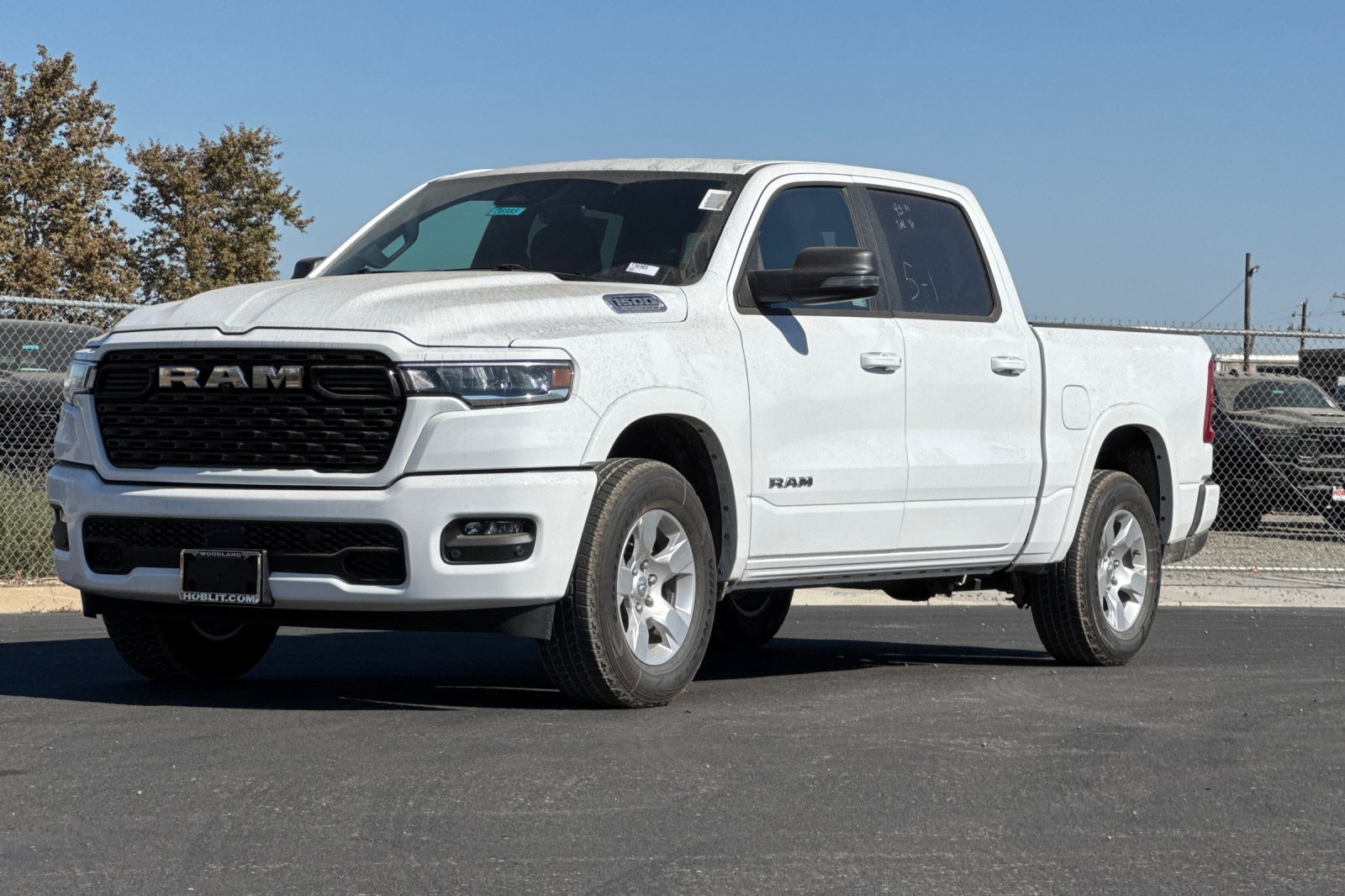 New 2027 RAM 1500 4x4 Crew Cab image 7