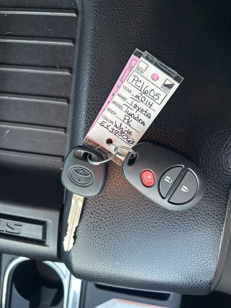 Used 2014 Toyota Tundra SR5 w/ TRD Off Road Package image 31