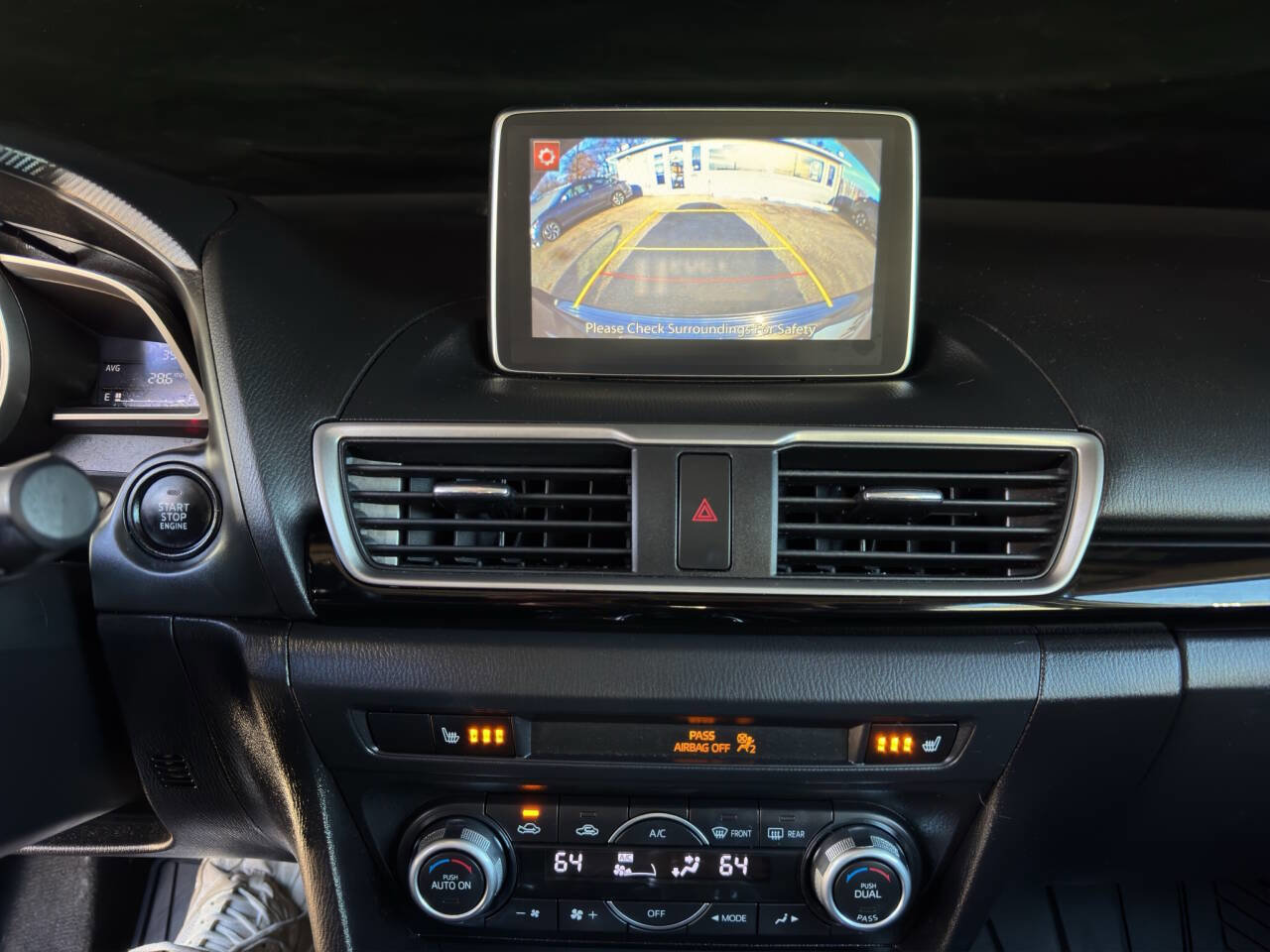 Used 2015 MAZDA MAZDA3 i Grand Touring image 16