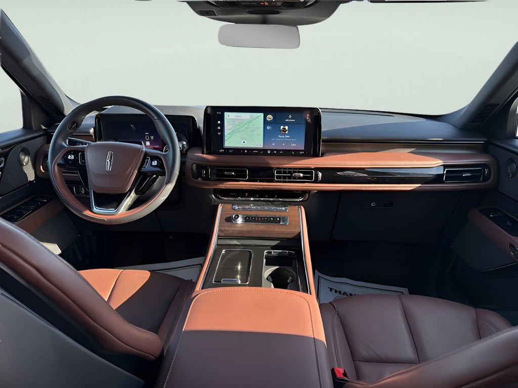 Used 2025 Lincoln Aviator Reserve image 15