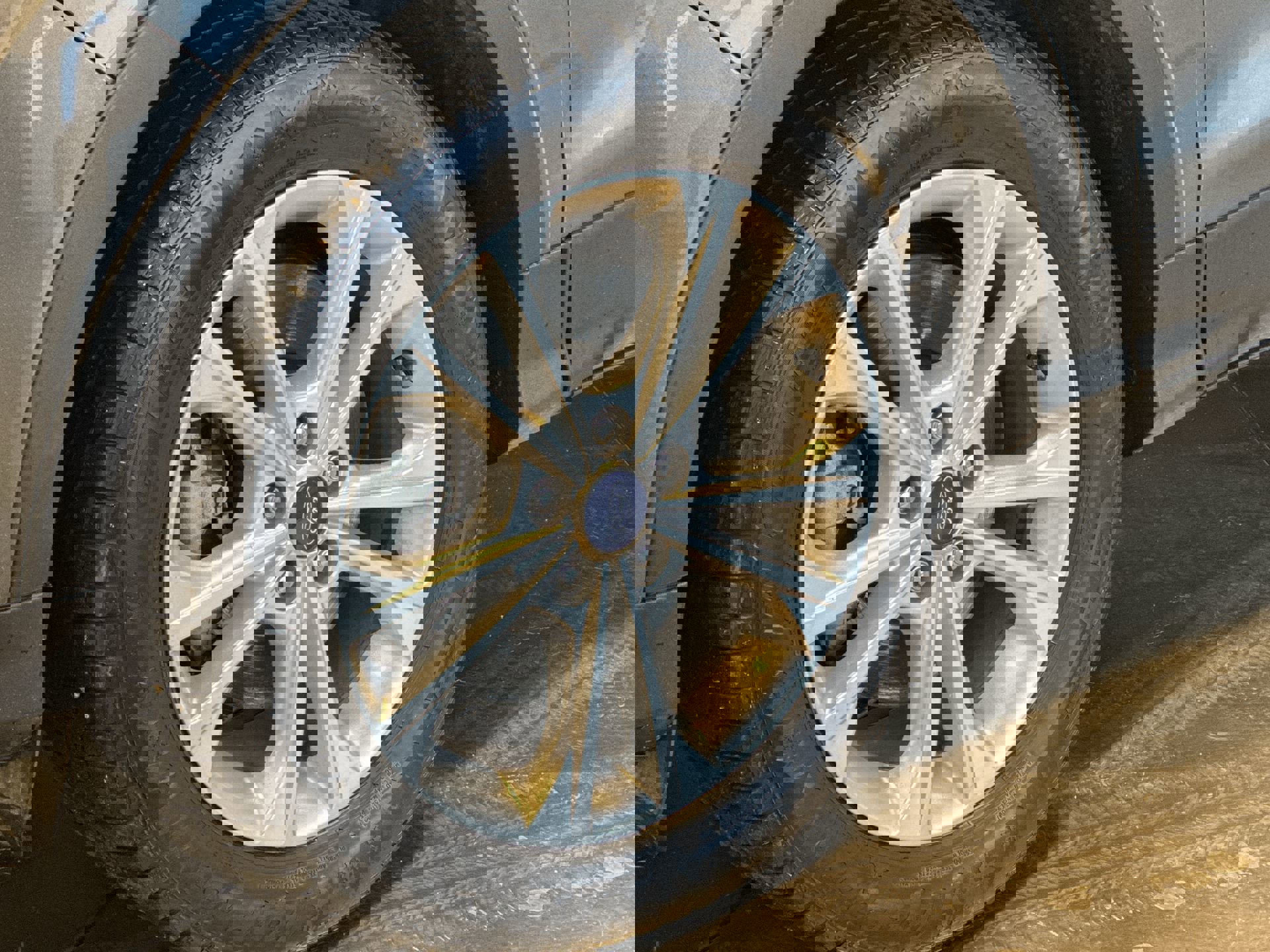 Used 2017 Ford Escape SE w/ Equipment Group 201A image 10